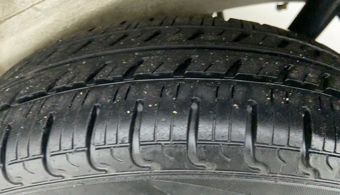 2018 Maruti Wagon R 1.0 VXI, Petrol, Manual, 18,905 km, Left Rear Tyre Tread