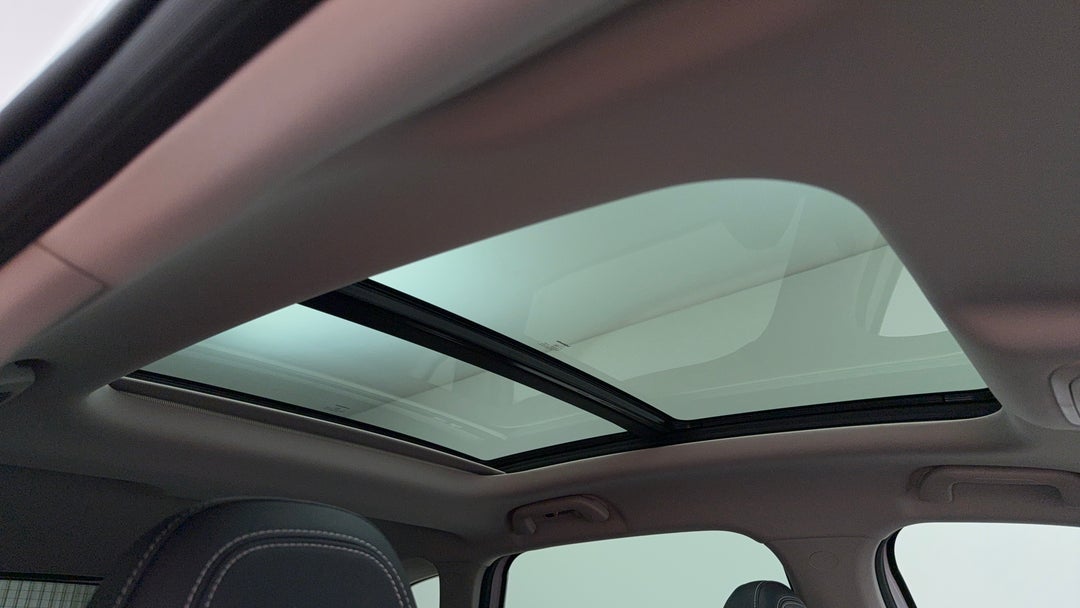 Interior Sunroof/Moonroof
