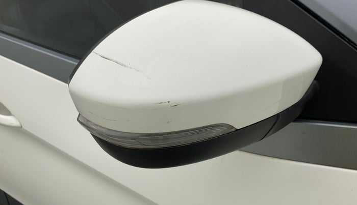 2019 Tata NEXON XZA+ 1.2 Dual Tone, Petrol, Automatic, 40,514 km, Right rear-view mirror - Minor scratches