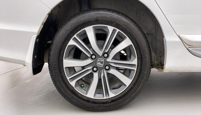 2017 Honda City 1.5L I-VTEC V MT, Petrol, Manual, 85,112 km, Right Rear Wheel