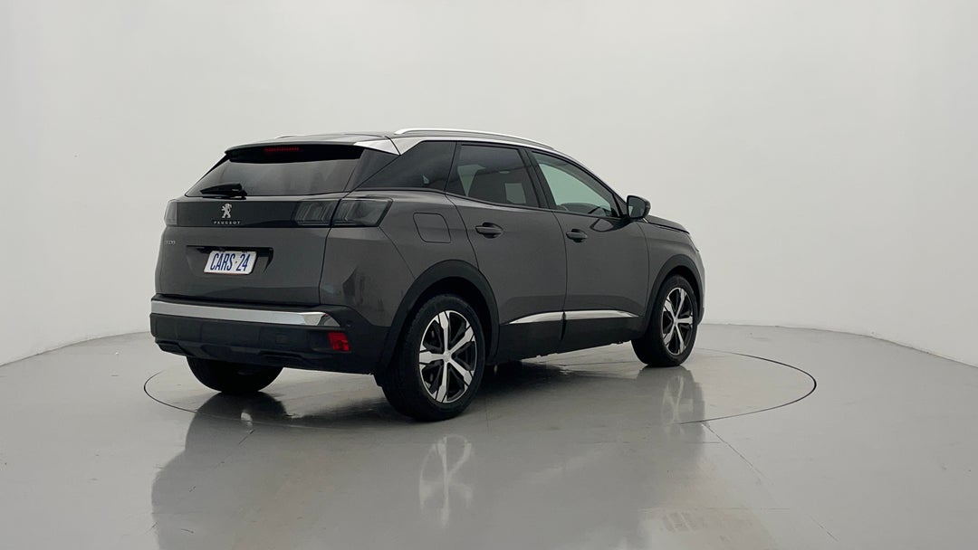 Right Back Diagonal (45- Degree) View