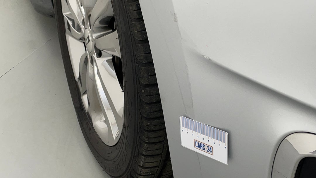 Bumper Front Scratch