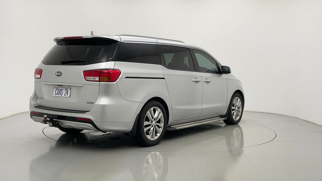 Right Back Diagonal (45- Degree) View