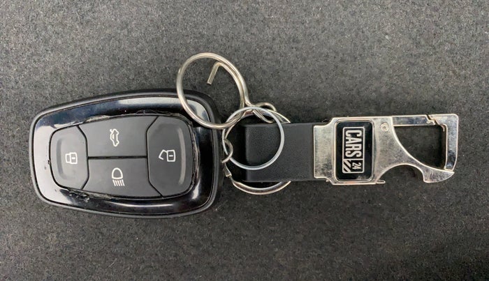 2017 Tata NEXON XZ+ 1.5, Diesel, Manual, 23,666 km, Key Close Up