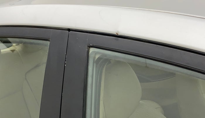 2011 Hyundai Verna FLUIDIC 1.6 VTVT SX OPT AT, Petrol, Automatic, 43,497 km, Right B pillar - Slightly rusted