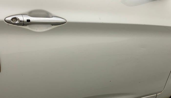 2011 Hyundai Verna FLUIDIC 1.6 VTVT SX OPT AT, Petrol, Automatic, 43,497 km, Driver-side door - Minor scratches