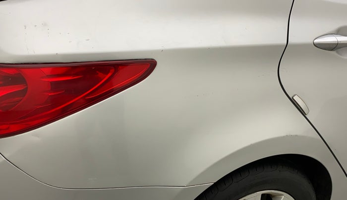 2011 Hyundai Verna FLUIDIC 1.6 VTVT SX OPT AT, Petrol, Automatic, 43,497 km, Right quarter panel - Minor scratches