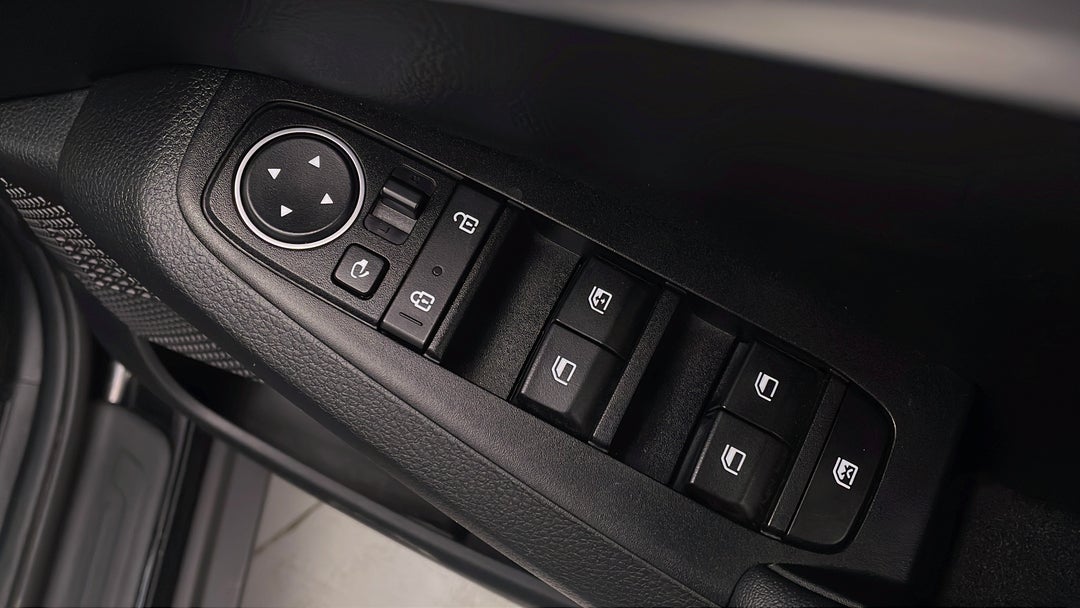 Drivers Side Door Panel Controls