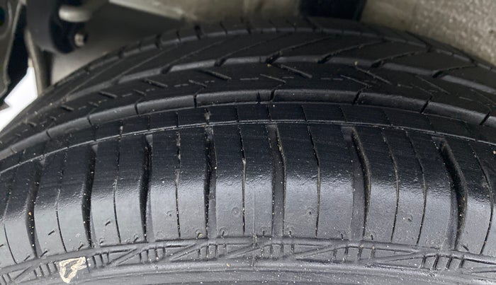 2020 Maruti Celerio VXI CNG D, CNG, Manual, 6,576 km, Right Rear Tyre Tread