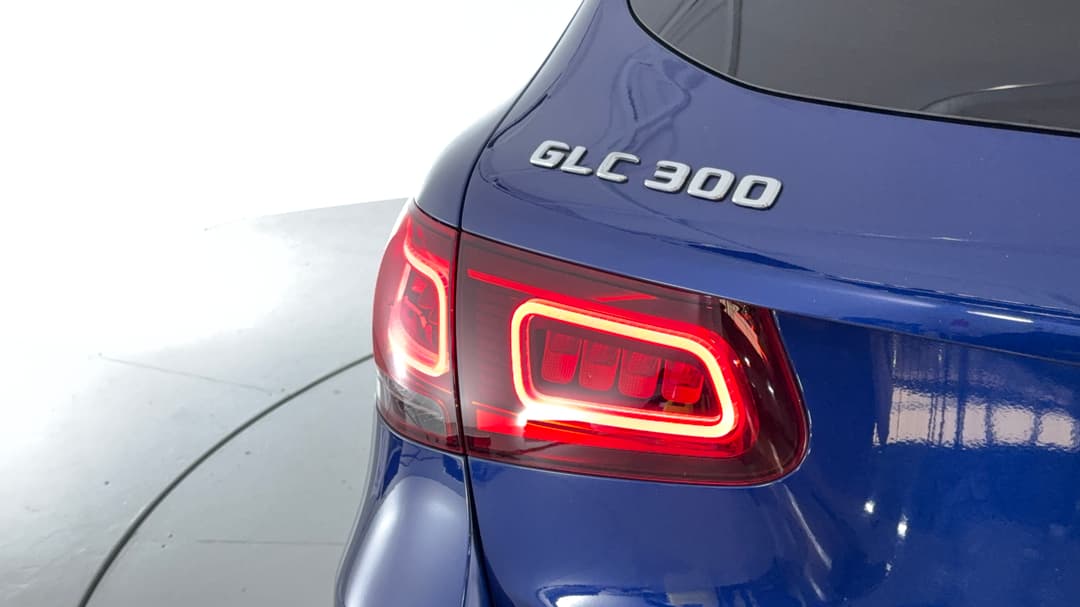 2019 Mercedes-benz GLC 300 4matic, Automatic, 67325 km, Badge (Boot Left Side)