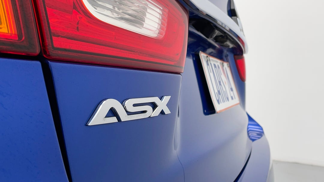 Badge (Boot Left Side)