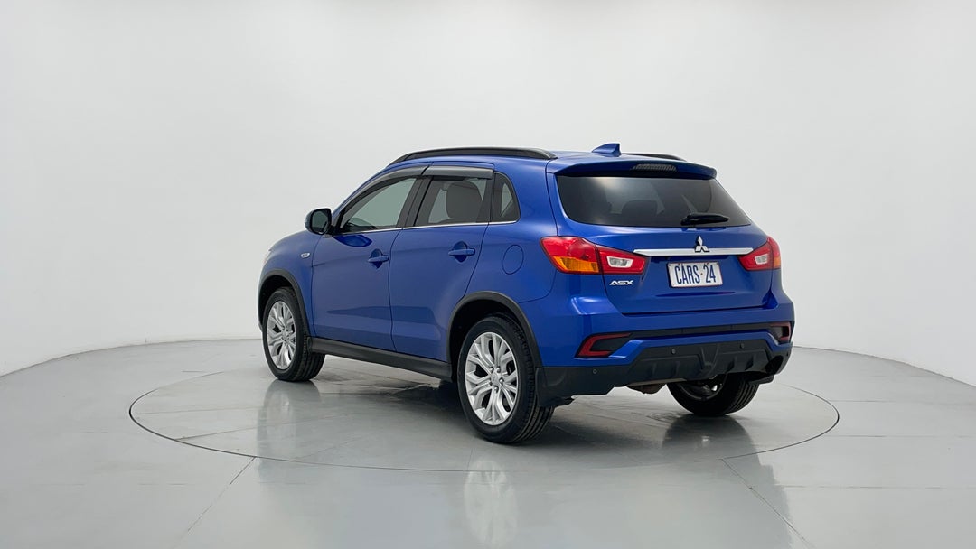 Left Back Diagonal (45- Degree) View