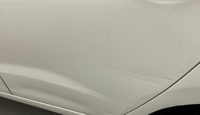 2017 Hyundai Grand i10 MAGNA 1.2 KAPPA VTVT, Petrol, Manual, 48,768 km, Rear left door - Minor scratches