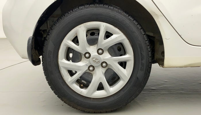 2017 Hyundai Grand i10 MAGNA 1.2 KAPPA VTVT, Petrol, Manual, 48,768 km, Right Rear Wheel