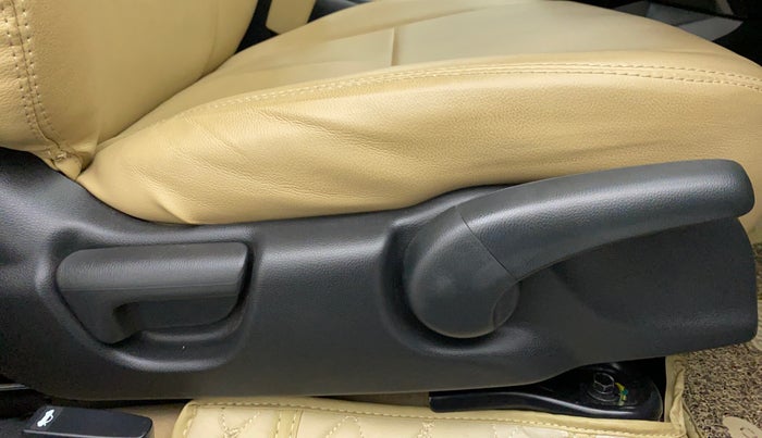 2020 Honda City V CVT, Petrol, Automatic, 11,681 km, Driver Side Adjustment Panel