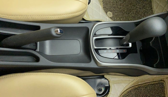 2020 Honda City V CVT, Petrol, Automatic, 11,681 km, Gear Lever