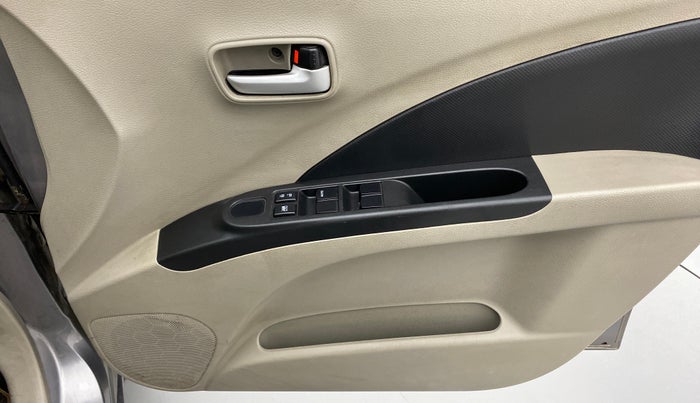 2015 Maruti Celerio VXI, Petrol, Manual, 38,644 km, Driver Side Door Panels Control