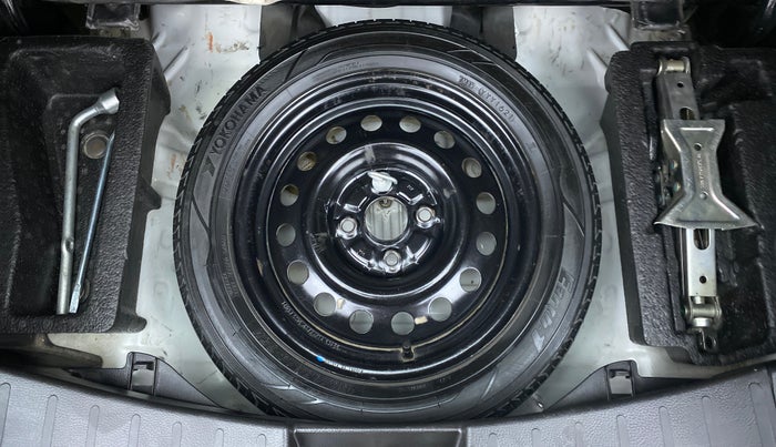 2016 Maruti Wagon R 1.0 VXI AMT, Petrol, Automatic, 88,216 km, Spare Tyre