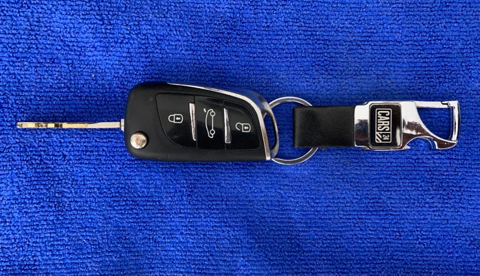 2020 Hyundai NEW SANTRO MAGNA, Petrol, Manual, 41,671 km, Key Close Up