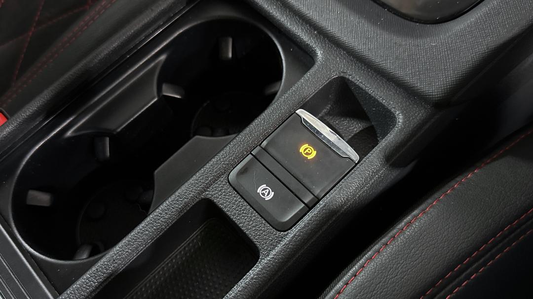2020 SKODA Octavia Rs, Automatic, 114808 km, Handbrake