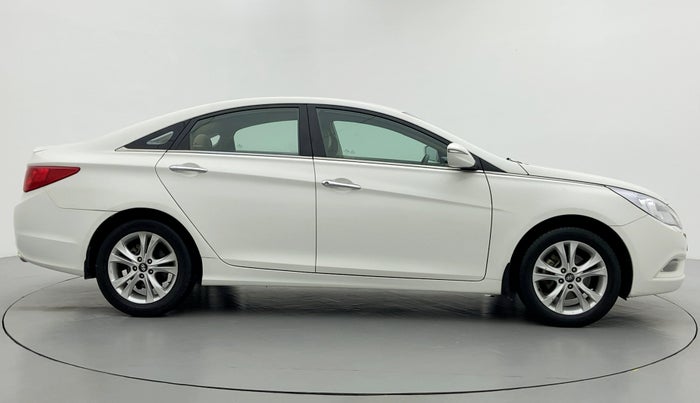 2012 Hyundai Sonata 2.4 GDI MT, Petrol, Manual, 42,398 km, Right Side View