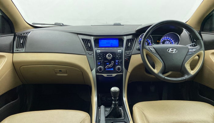 2012 Hyundai Sonata 2.4 GDI MT, Petrol, Manual, 42,398 km, Dashboard