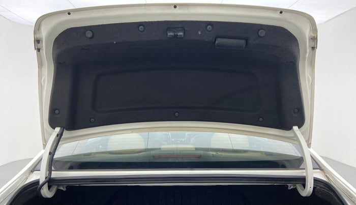 2012 Hyundai Sonata 2.4 GDI MT, Petrol, Manual, 42,398 km, Boot Door Open