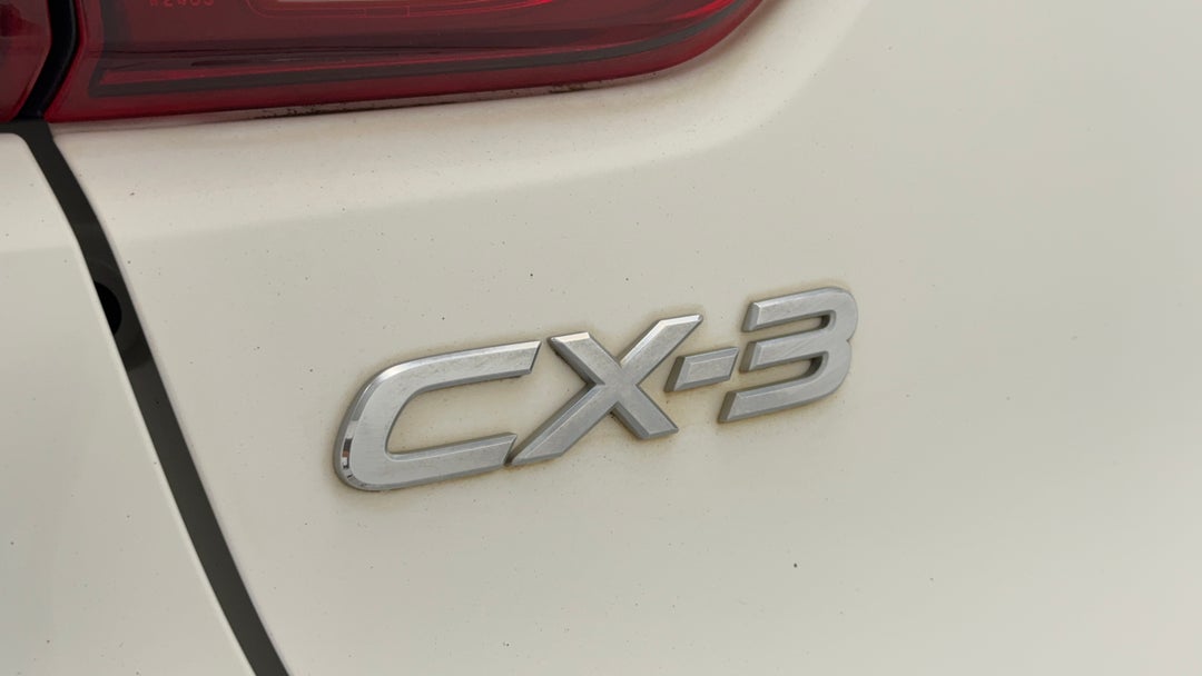 2015 Mazda CX-3 Maxx (FWD), Automatic, 106981 km, Badge (Boot Left Side)