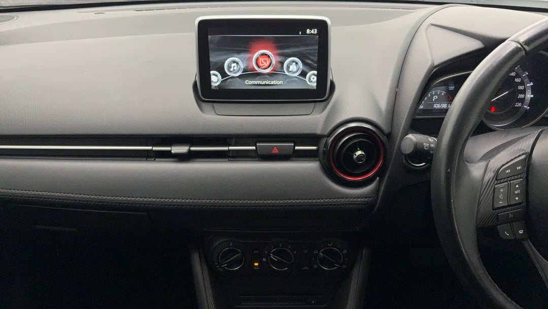 2015 Mazda CX-3 Maxx (FWD), Automatic, 106981 km, Center Console