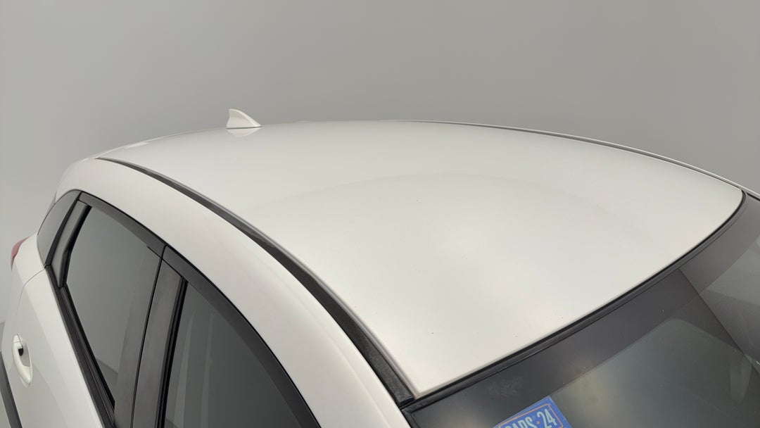 2015 Mazda CX-3 Maxx (FWD), Automatic, 106981 km, Roof/Sunroof View