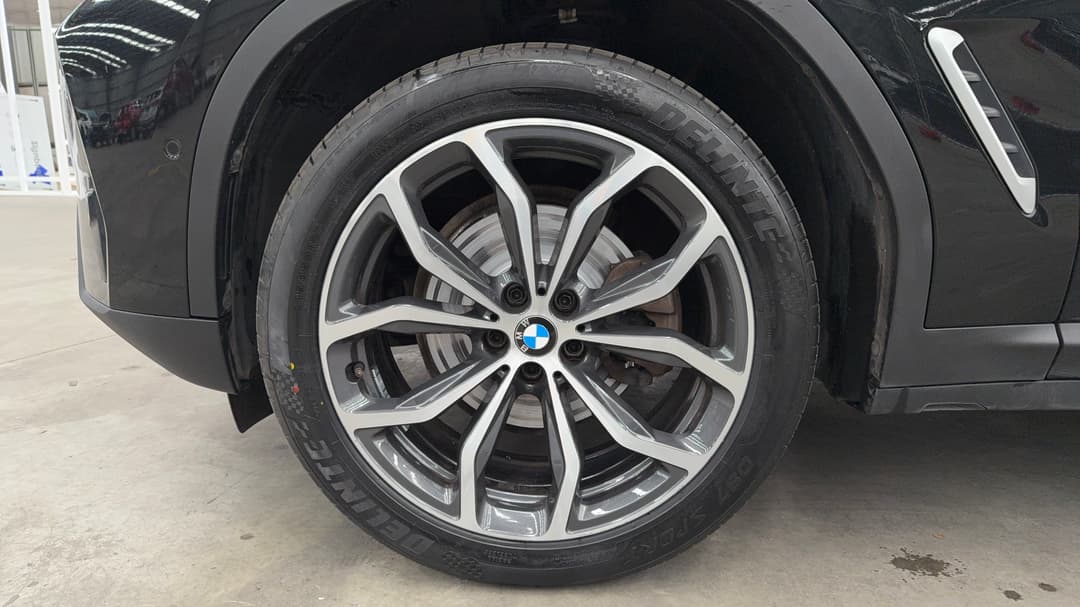 2022 BMW X3 xDrive30i M Sport, Automatic, 71138 km, Left Front Wheel