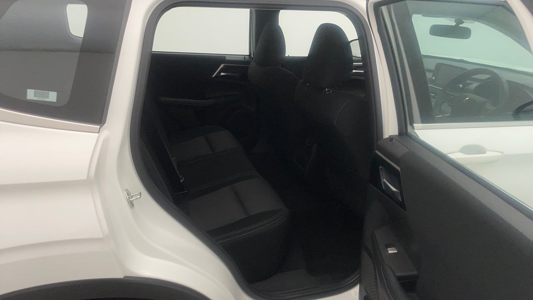 2024 Mitsubishi Outlander Es 5 Seat (2WD), Automatic, 52569 km, Right Side Rear Door Cabin View