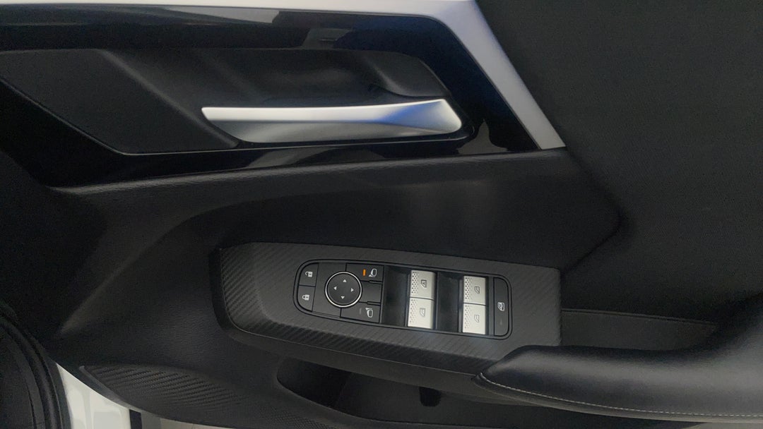 2024 Mitsubishi Outlander Es 5 Seat (2WD), Automatic, 52569 km, Drivers Side Door Panel Controls