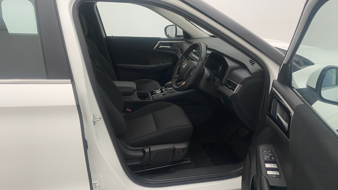 2024 Mitsubishi Outlander Es 5 Seat (2WD), Automatic, 52569 km, Right Side Front Door Cabin View