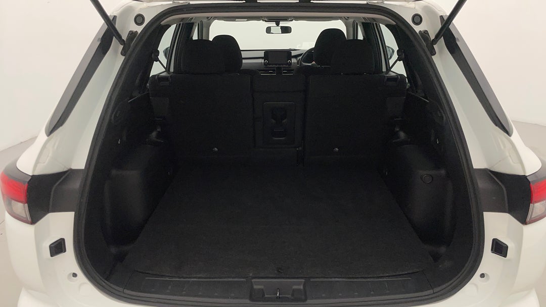 2024 Mitsubishi Outlander Es 5 Seat (2WD), Automatic, 52569 km, Boot Inside View