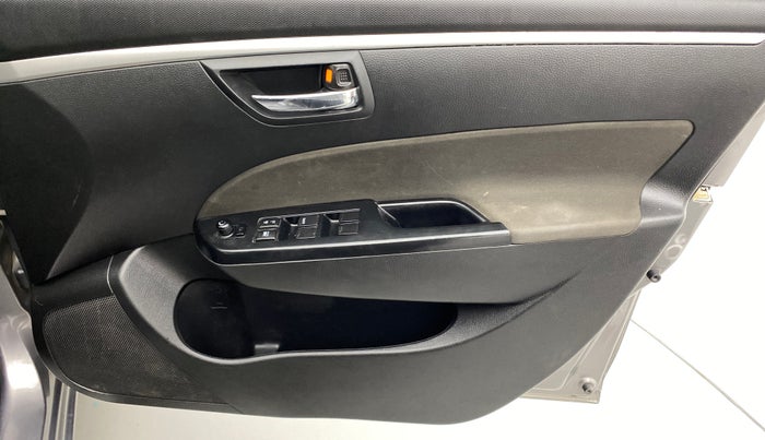 2016 Maruti Swift VXI OPT, Petrol, Manual, 32,633 km, Driver Side Door Panels Control