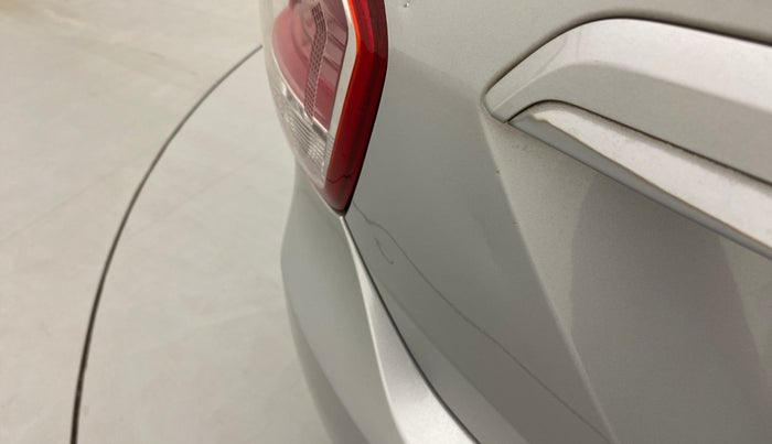2015 Hyundai Xcent S 1.2, Petrol, Manual, 78,314 km, Dicky (Boot door) - Slightly dented