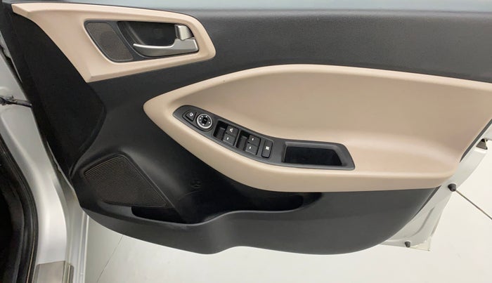 2015 Hyundai Elite i20 ASTA 1.2, Petrol, Manual, 99,979 km, Driver Side Door Panels Control