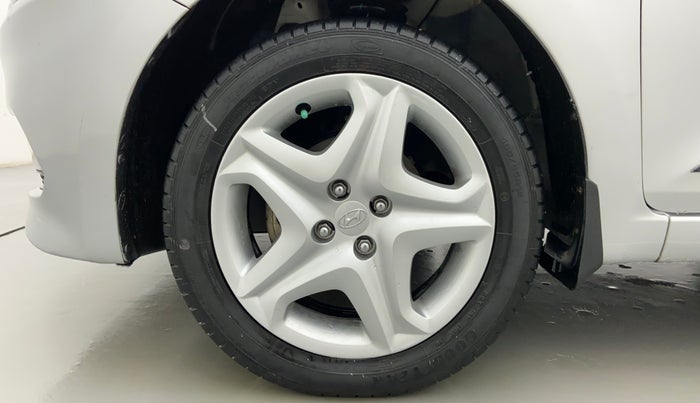 2017 Hyundai Elite i20 ASTA 1.2, Petrol, Manual, 25,579 km, Left Front Wheel