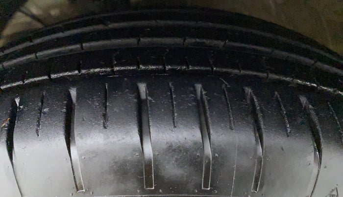2019 Maruti Swift ZXI (AMT), Petrol, Automatic, 15,445 km, Left Rear Tyre Tread