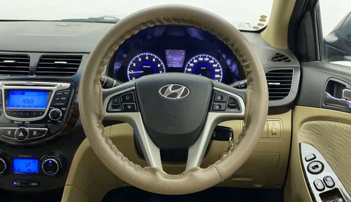 2011 Hyundai Verna FLUIDIC 1.6 VTVT SX, Petrol, Manual, 43,675 km, Steering Wheel Close Up