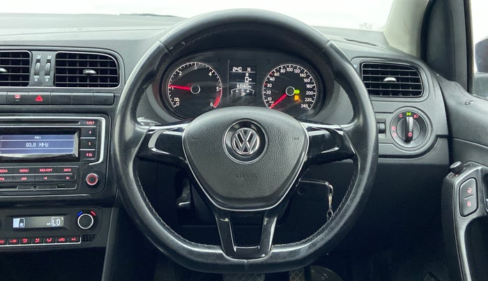 2015 Volkswagen Vento COMFORTLINE TDI AT, Diesel, Automatic, 67,783 km, Steering Wheel Close Up