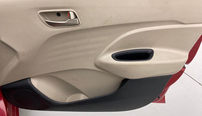 2018 Hyundai NEW SANTRO SPORTZ AMT, Petrol, Automatic, 49,435 km, Driver Side Door Panels Control