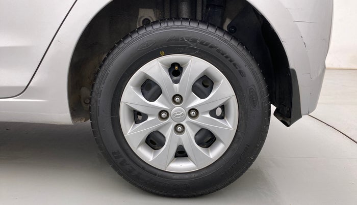 2017 Hyundai Elite i20 SPORTZ 1.2, Petrol, Manual, 29,480 km, Left Rear Wheel