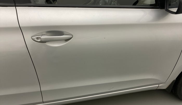 2017 Hyundai Elite i20 SPORTZ 1.2, Petrol, Manual, 29,480 km, Driver-side door - Paint has faded