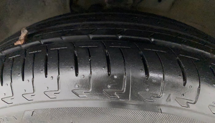 2022 Maruti IGNIS ZETA 1.2, Petrol, Manual, 10,317 km, Left Front Tyre Tread