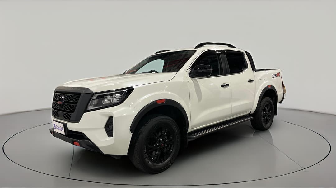 2023 Nissan Navara Pro-4x (4x4), Automatic, 55001 km, Left Front Diagonal (45- Degree) View