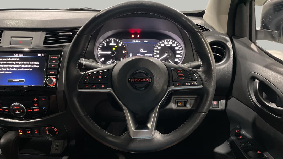 2023 Nissan Navara Pro-4x (4x4), Automatic, 55001 km, Steering Wheel Close-up