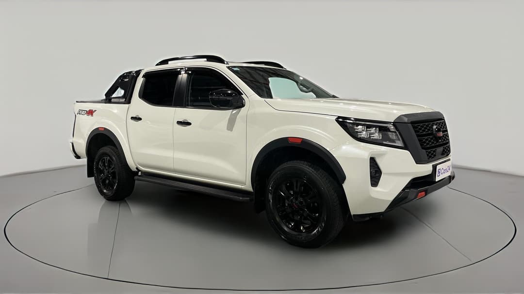 2023 Nissan Navara Pro-4x (4x4), Automatic, 55001 km, Right Front Diagonal (45- Degree) View