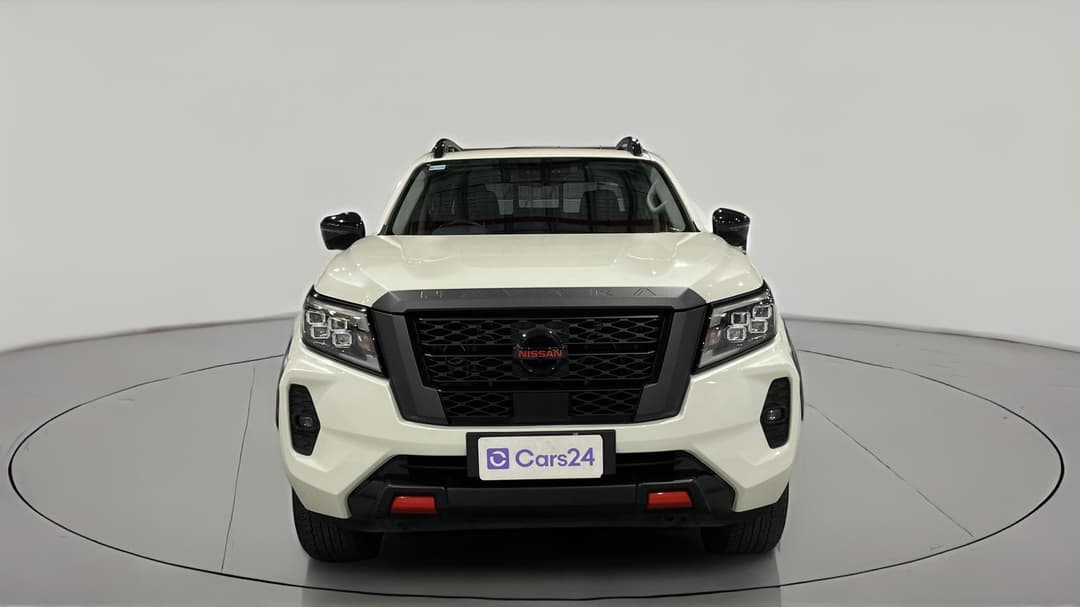 2023 Nissan Navara Pro-4x (4x4), Automatic, 55001 km, Front View